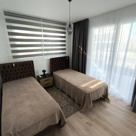 Luxury Two-bedroom At Four Seasons Life 2 16-b *