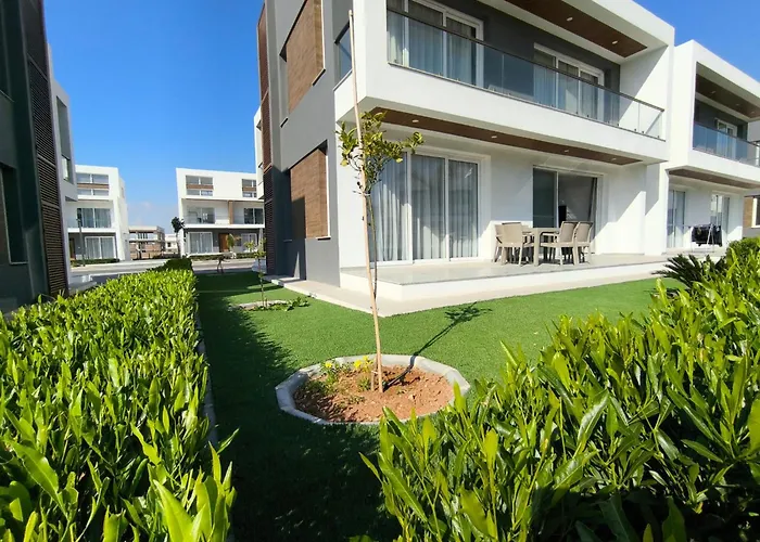 דירה Luxury Two-bedroom At Four Seasons Life 2 16-b Boghaz