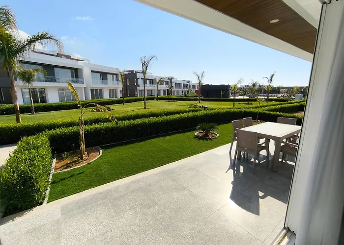 Luxury Two-bedroom At Four Seasons Life 2 16-b *